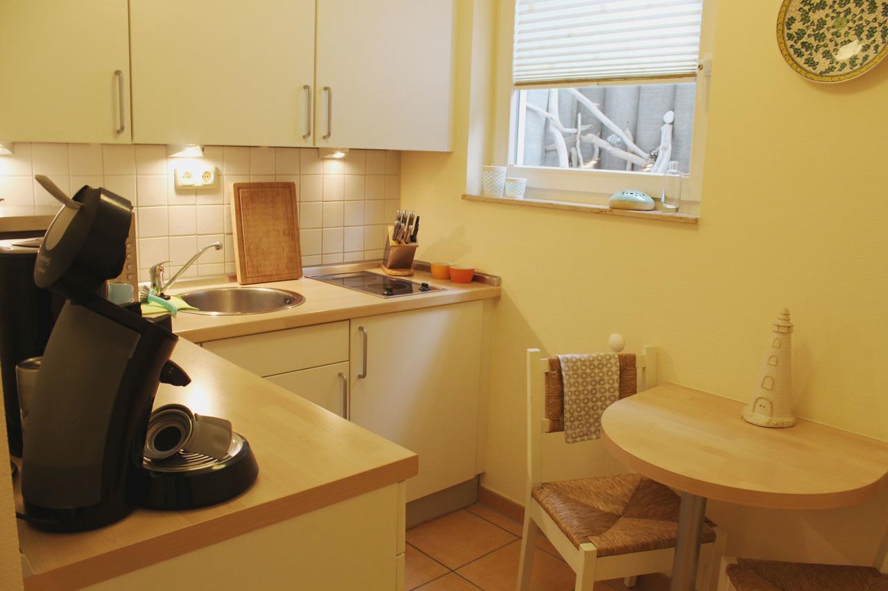 Ferienwohnung _Kleiner Seeigel Sassnitz Esterno foto